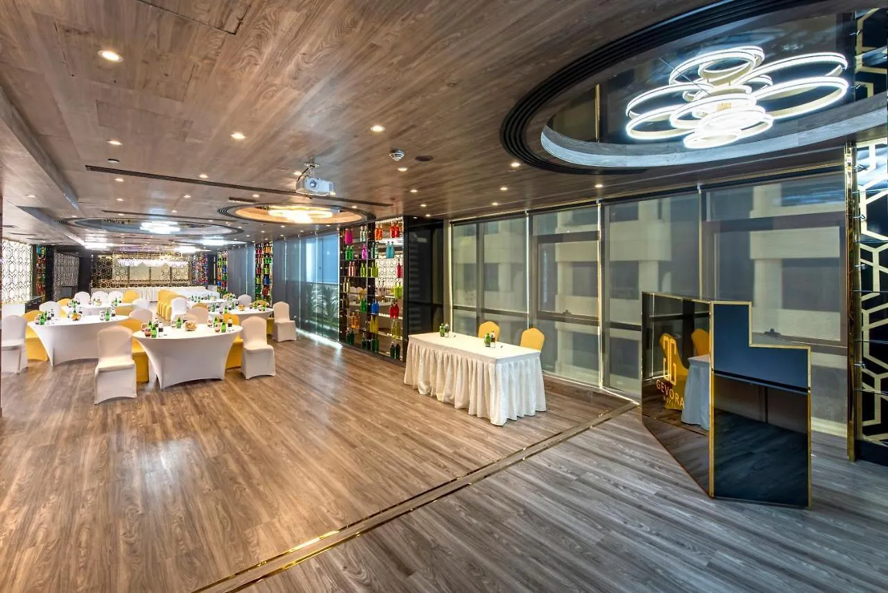 ****  דובאי Gevora Hotel איחוד האמירויות הערביות